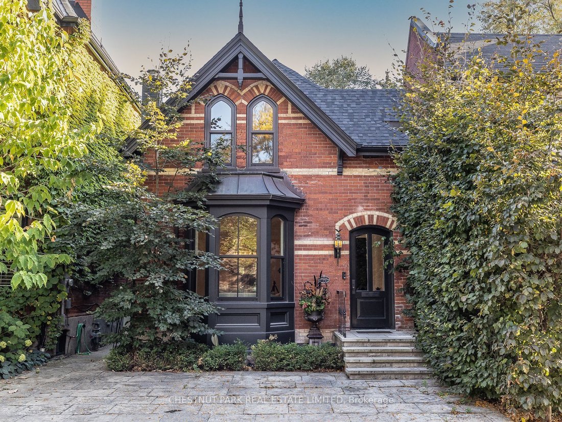 House in Toronto, Ontario, Canada 1 - 15173118