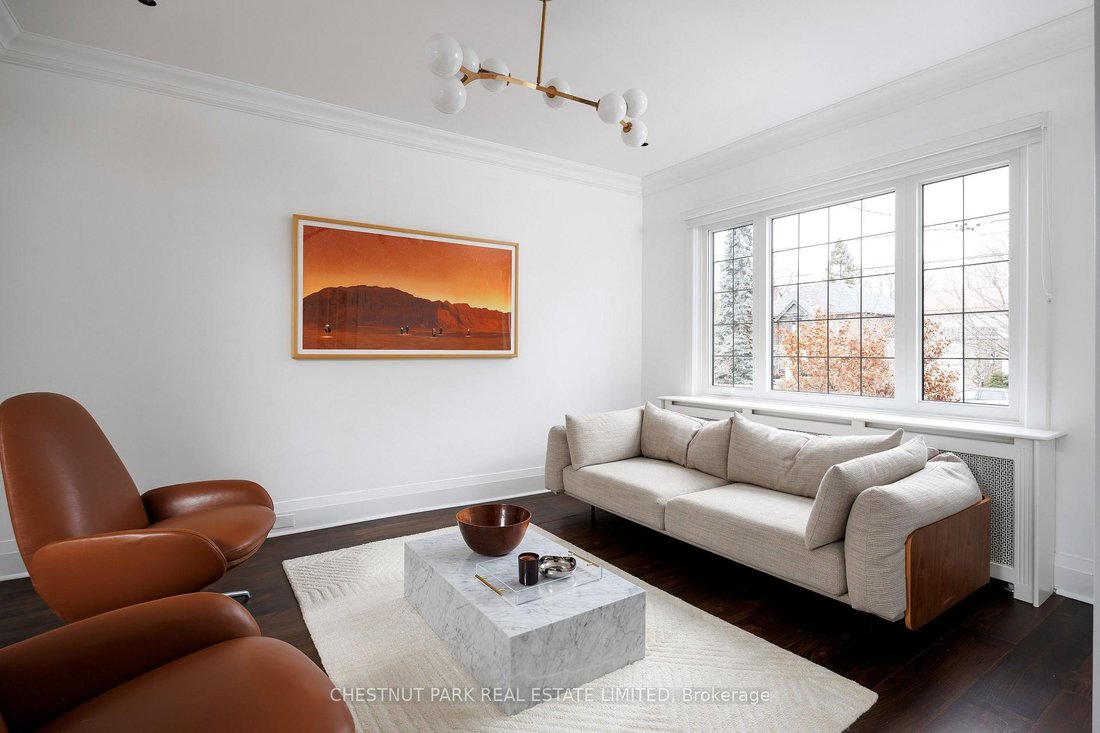 House in Toronto, Ontario, Canada 4 - 15677674