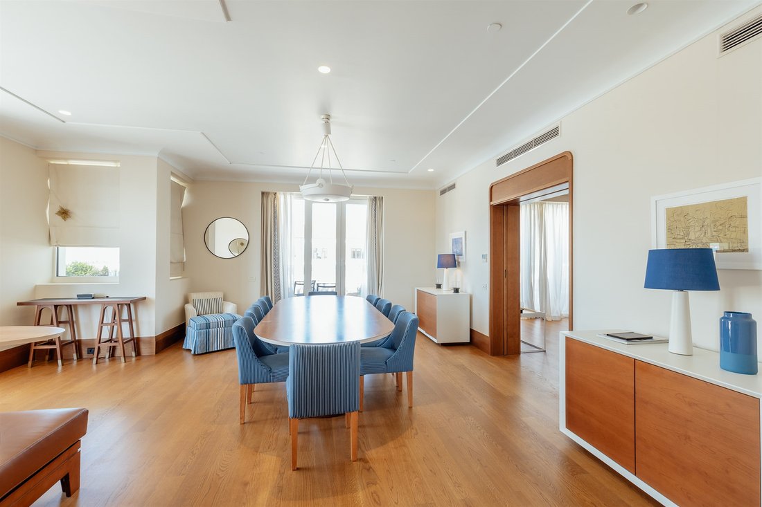 Apartment in Tivat, Tivat Municipality, Montenegro 4 - 15364328
