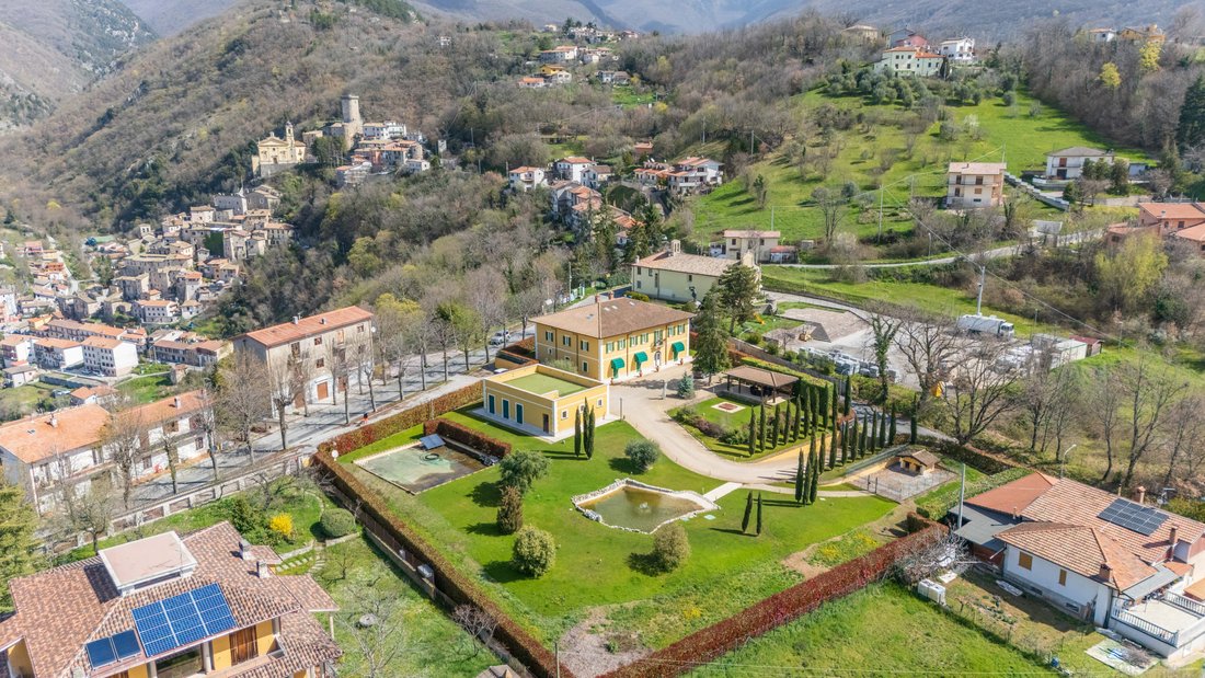 Villa in Cantalice, Lazio, Italy 3 - 15465701