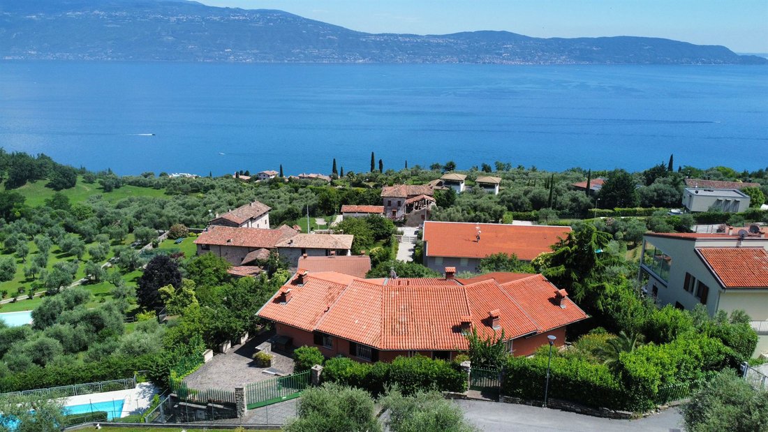 Villa in Gaino - Pulciano, Toscolano, Lombardy 2 - 14877861