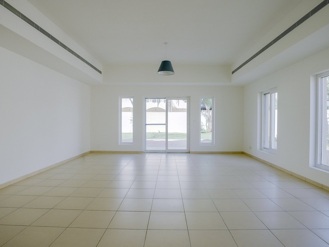 Villa in Dubai, Dubai, United Arab Emirates 5 - 15272093