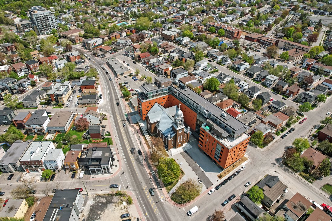 Condo in Ottawa, Ontario, Canada 2 - 15167172