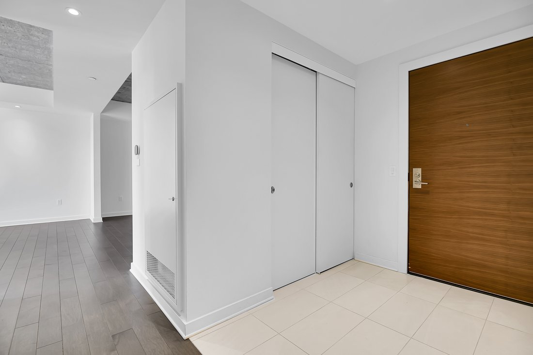 Condo in Ottawa, Ontario, Canada 3 - 15167172