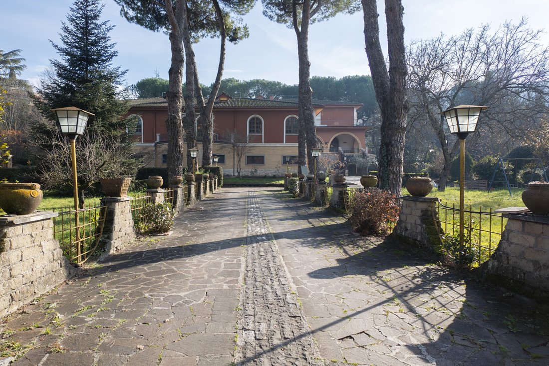 Villa in Alatri, Lazio, Italy 1 - 15224847