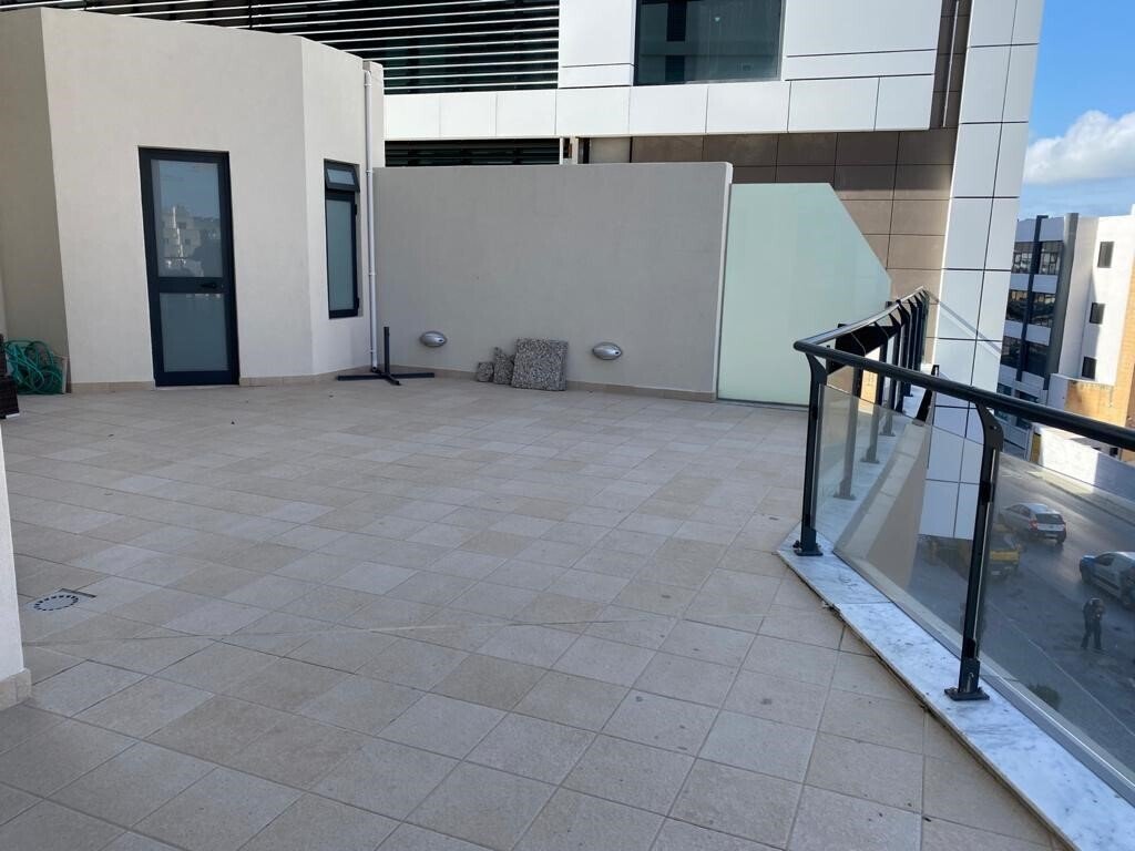 Apartment in Saint Julian's, Malta 3 - 15167950