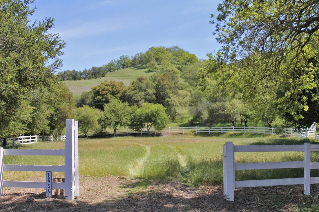 Land in Los Gatos, California, United States 1 - 15276884