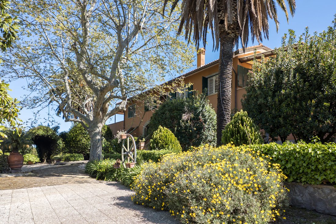 Villa in Ciampino, Lazio, Italy 2 - 15500043