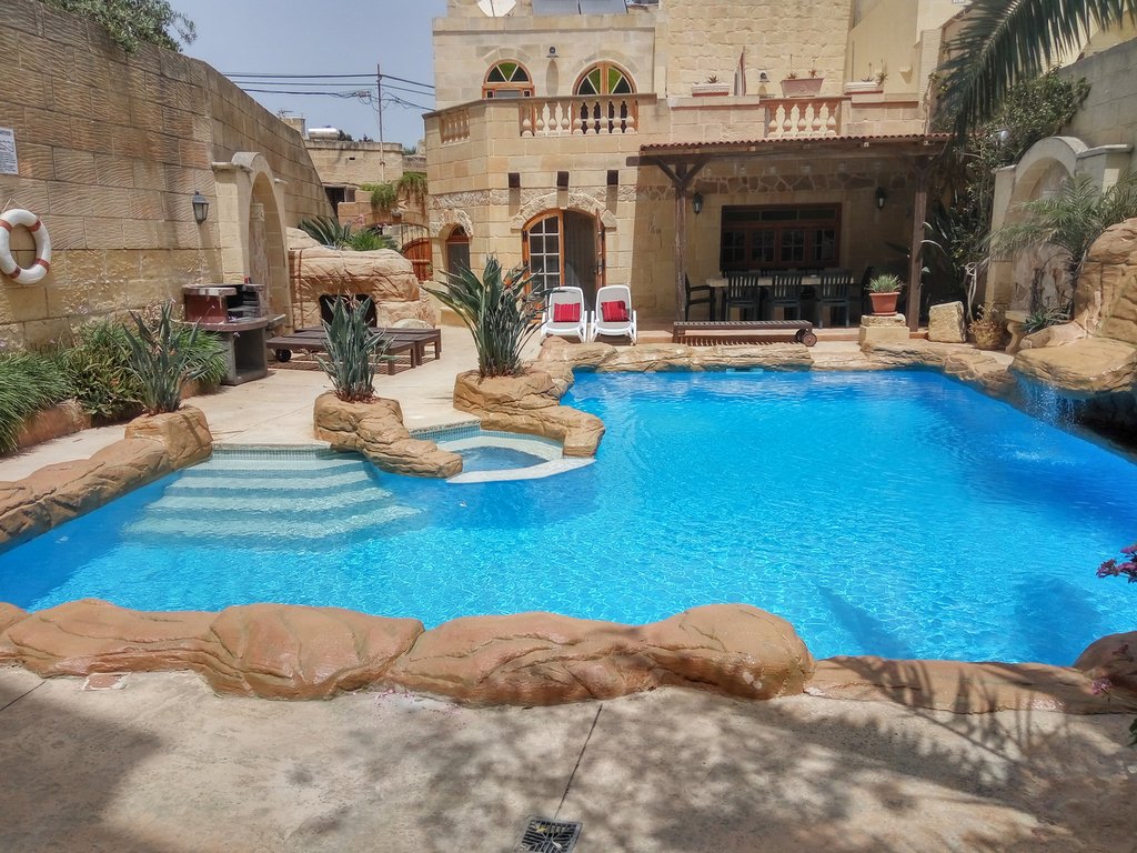 Villa in Gharb, Malta 1 - 15173601