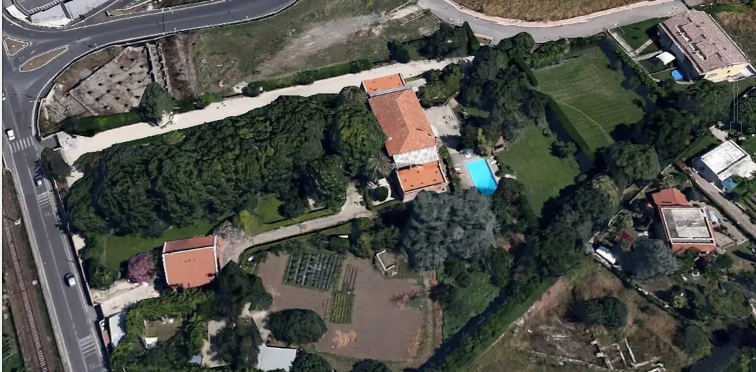 Villa in Ciampino, Lazio, Italy 1 - 15500043
