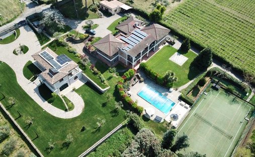 Villa in Castagnole-Spinabella-Montecrescenzio, Marino, Lazio 1