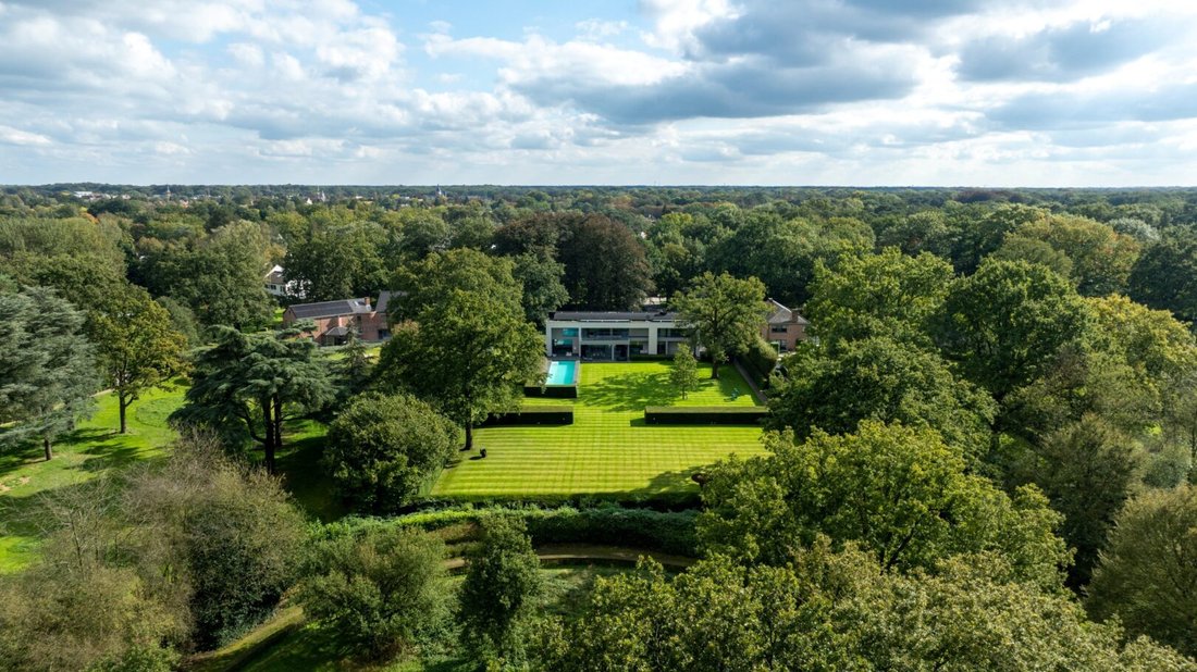 Villa in Brasschaat, Flanders, Belgium 2 - 15315750