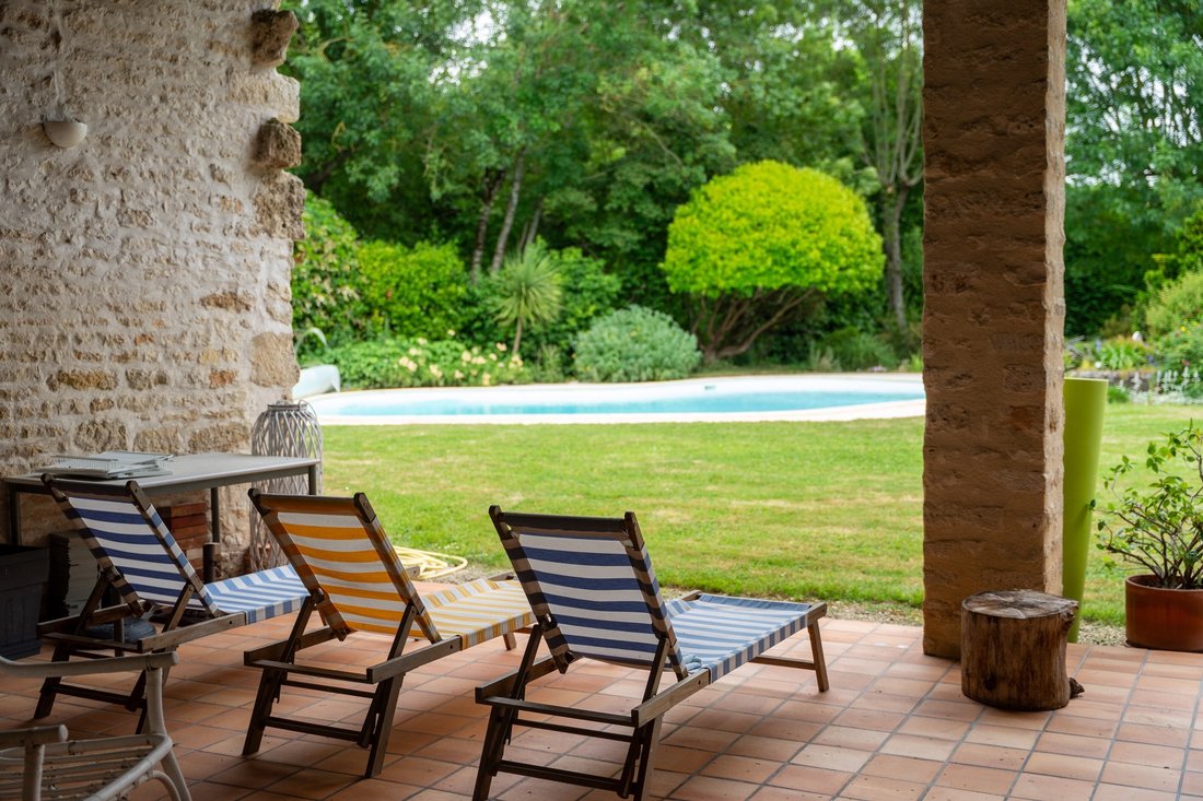 House in Aigrefeuille-d'Aunis, Nouvelle-Aquitaine, France 4 - 15740078