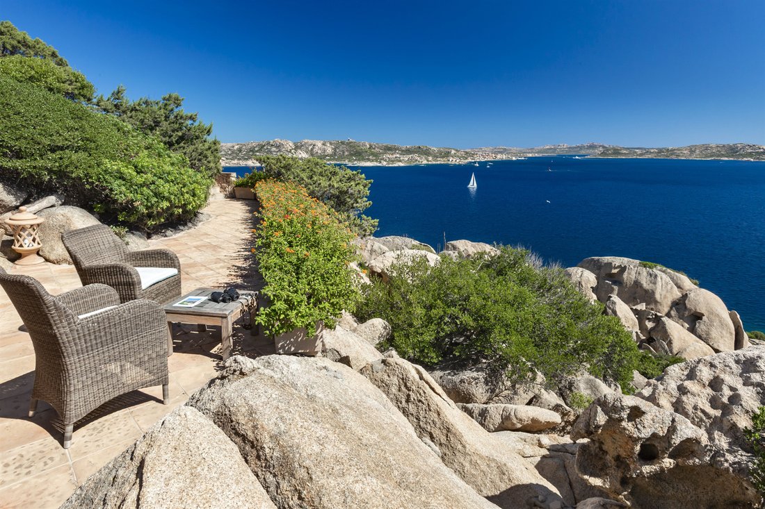 Villa in Palau, Sardinia, Italy 3 - 15364315