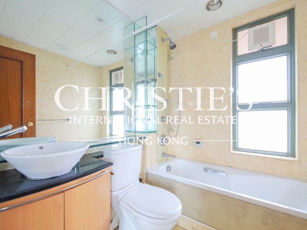 Apartment in Hong Kong, Hong Kong 5 - 15604667