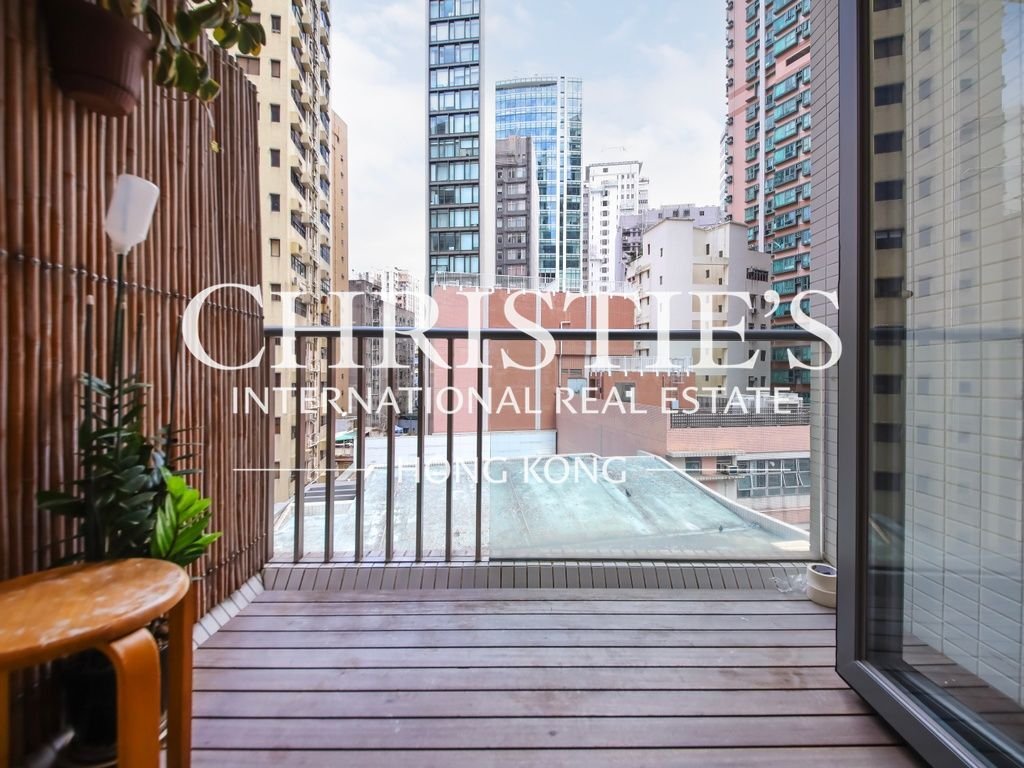 Apartment in Hong Kong, Hong Kong 2 - 15436080