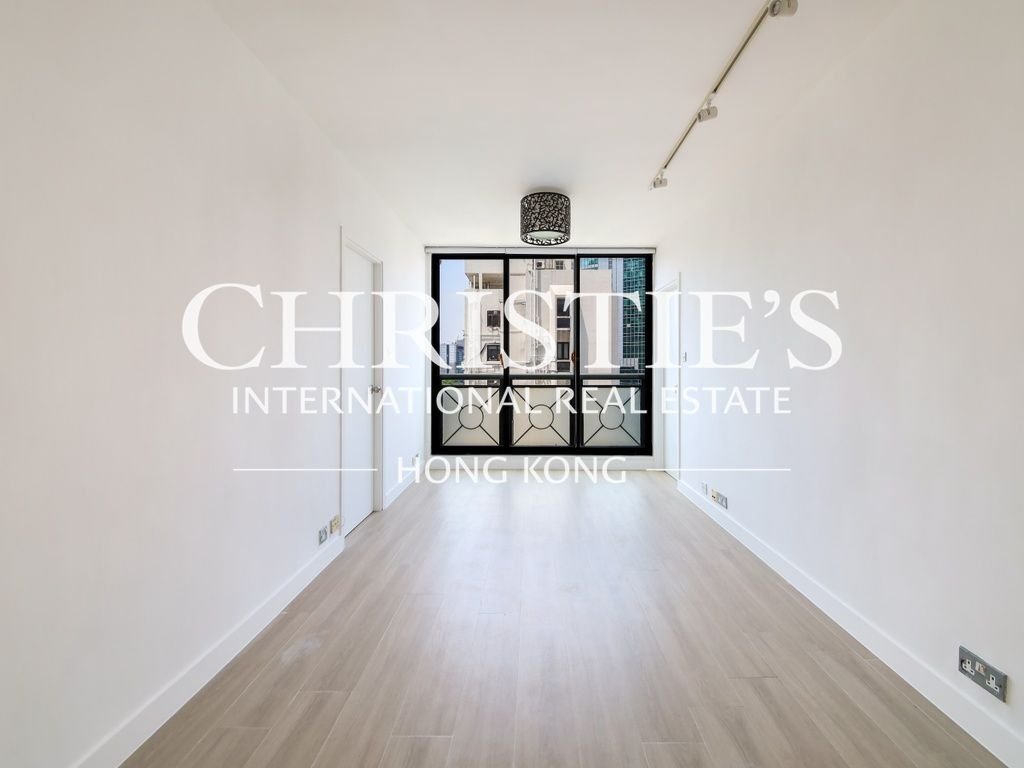 Apartment in Hong Kong, Hong Kong 2 - 15677908