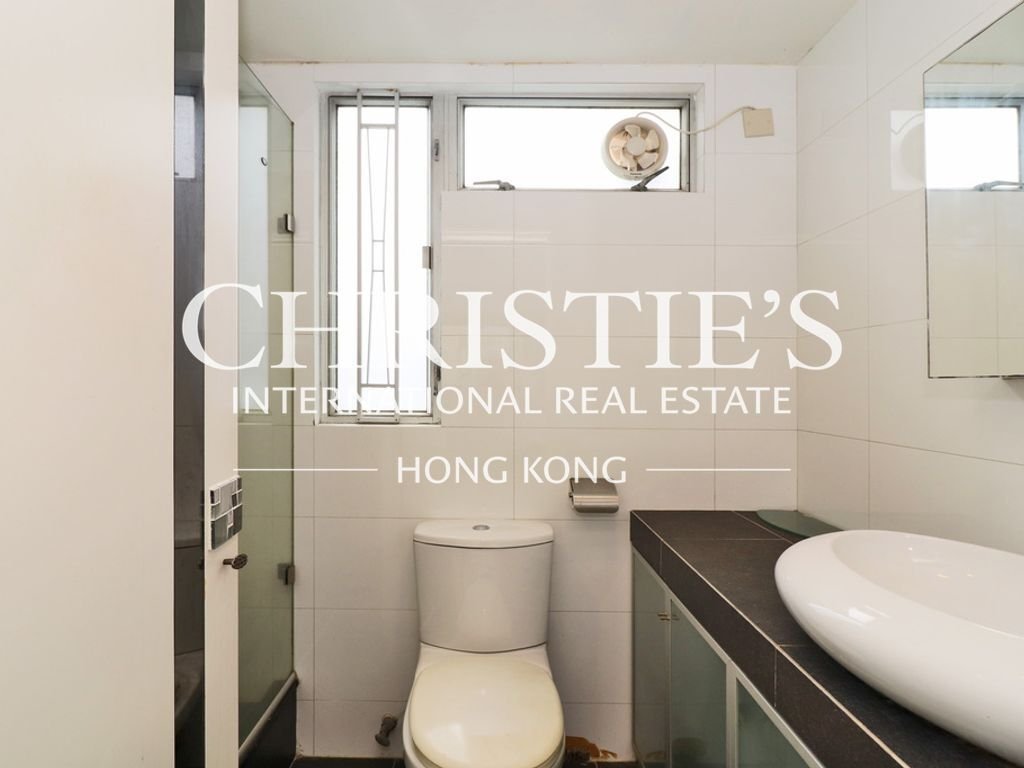 Apartment in Hong Kong, Hong Kong 5 - 15437123