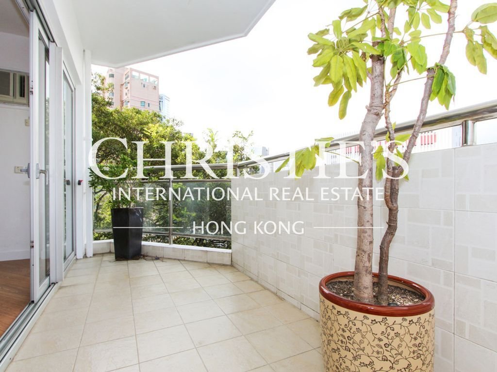 Apartment in Hong Kong, Hong Kong 2 - 15437398