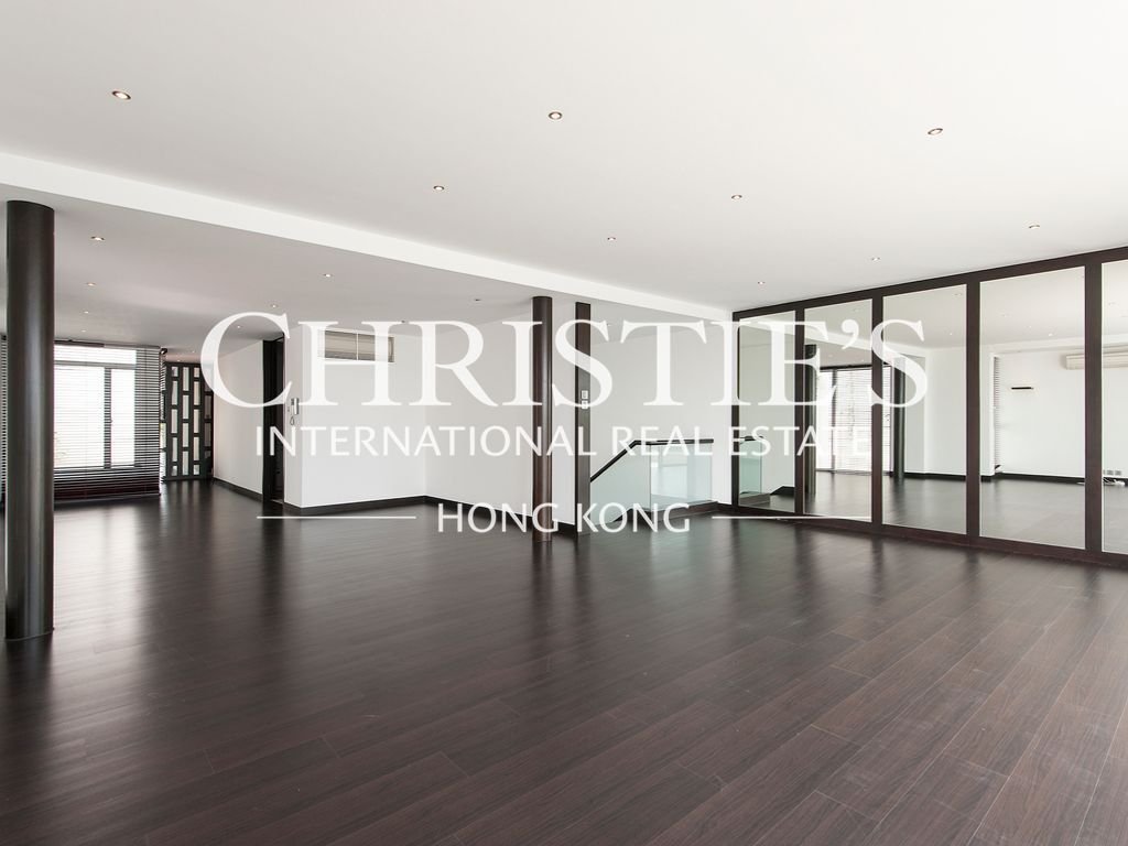 Villa in Hong Kong, Hong Kong 3 - 15500163