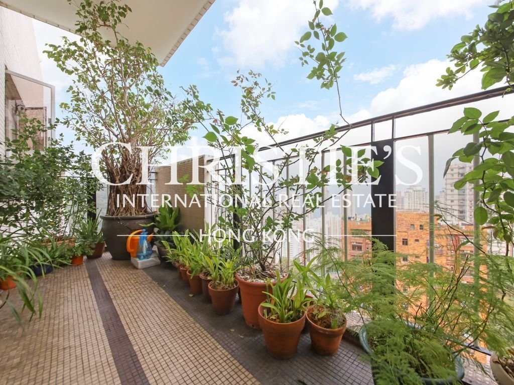Apartment in Hong Kong, Hong Kong 3 - 15437129