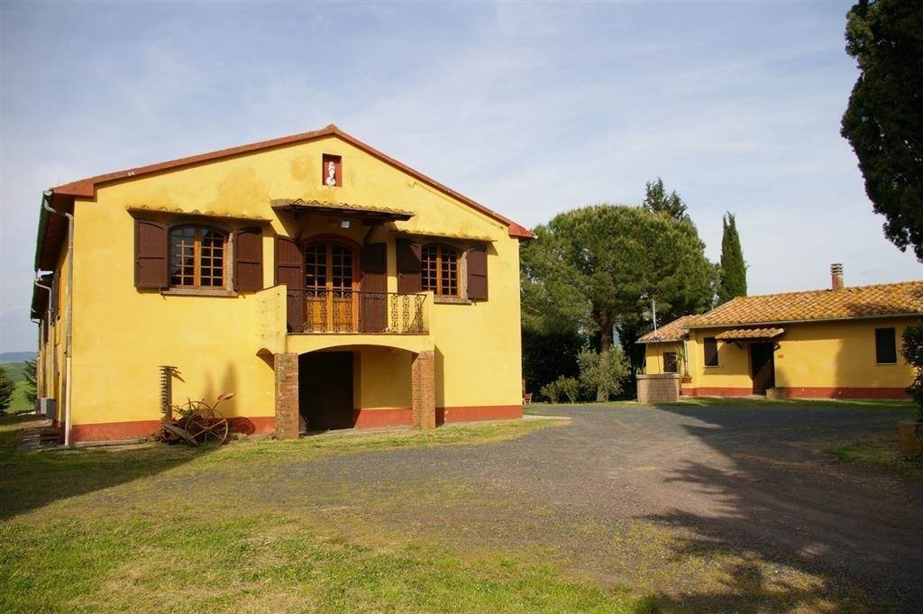 Estate in Montecatini Val di Cecina, Tuscany, Italy 3 - 15741483