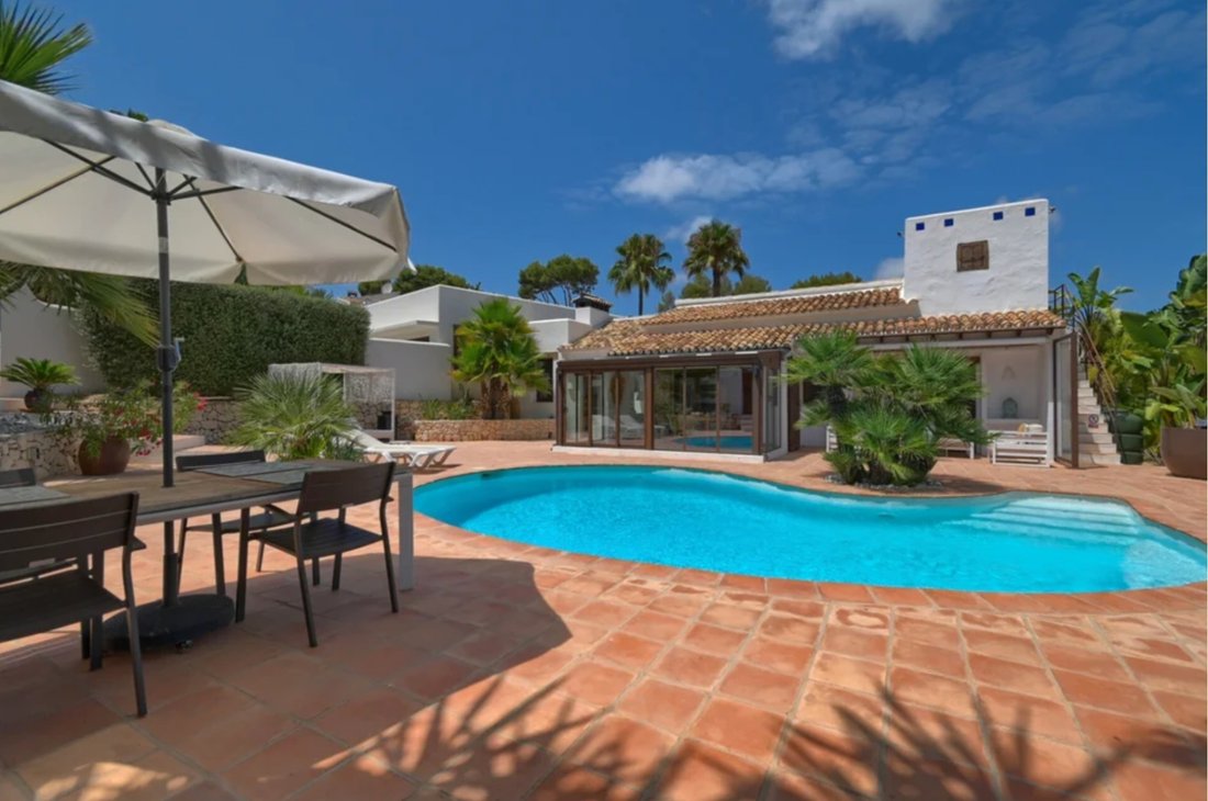Villa in Moraira, Teulada, Valencian Community 1 - 15742377