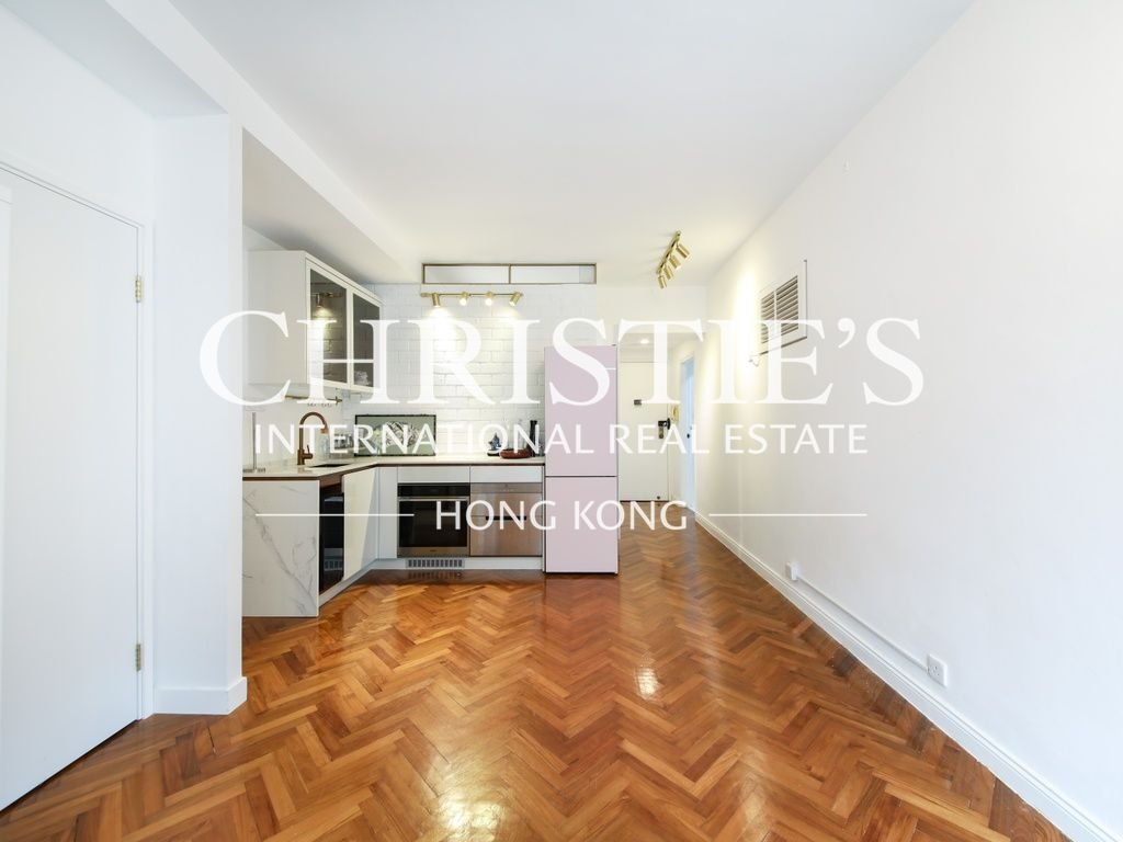 Apartment in Hong Kong, Hong Kong 3 - 15435128