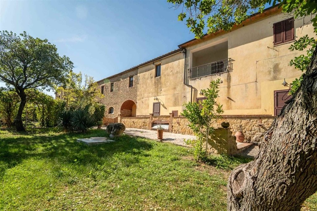 Country House in Pomarance, Tuscany, Italy 5 - 15742266