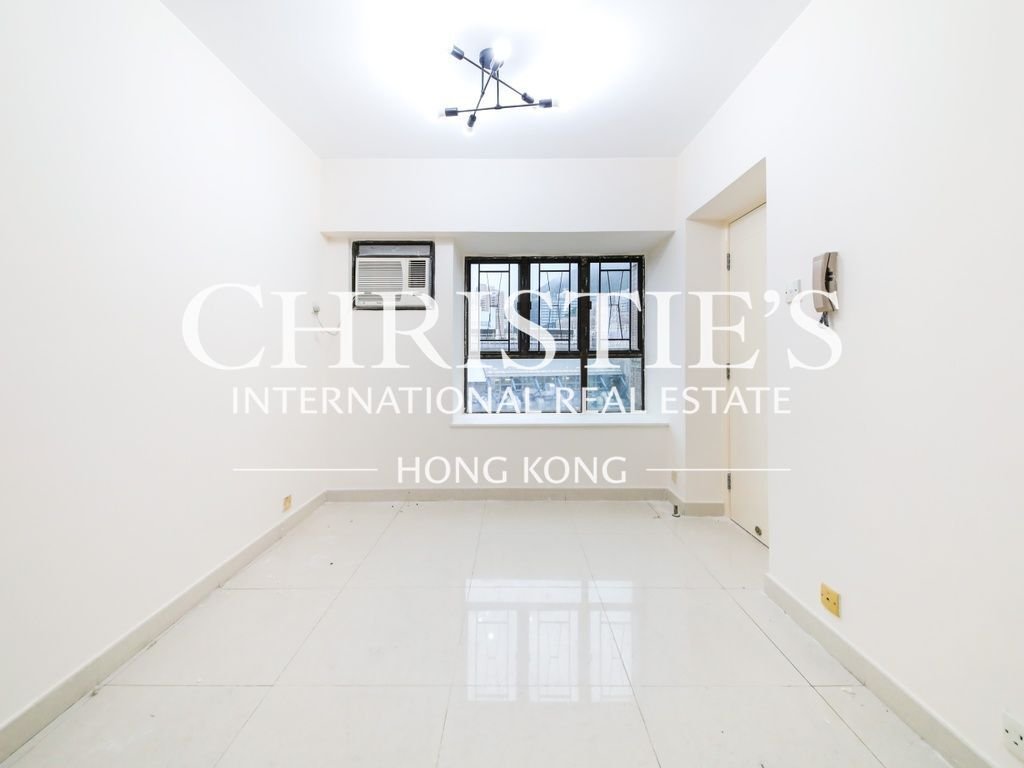 Apartment in Hong Kong, Hong Kong 3 - 15678168