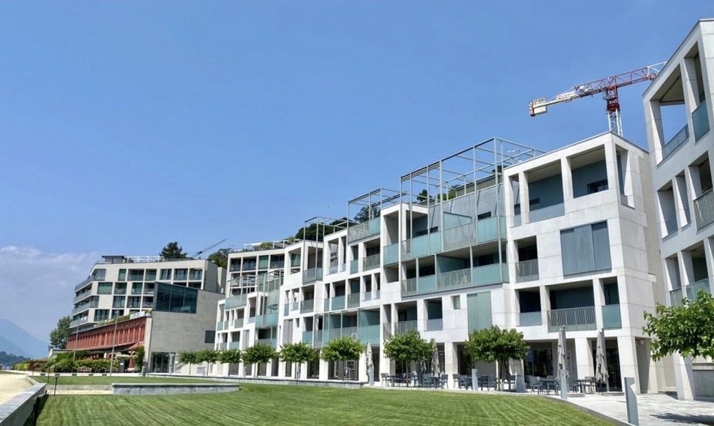 Lakefront! Luxurious Penthouse With Hotel In Mombello, Lombardy, Italy ... - Penthouse View Apartments In Lakefront