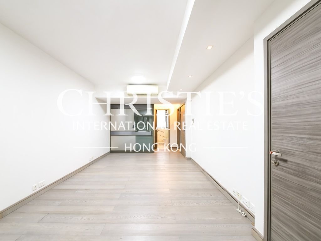 Apartment in Hong Kong, Hong Kong 2 - 15436405