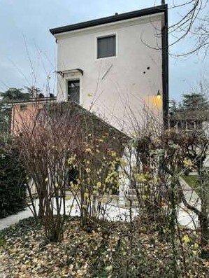 The Pretorio’s Whisper: A Venetian Palace Awaits Its Next Chapter - 5