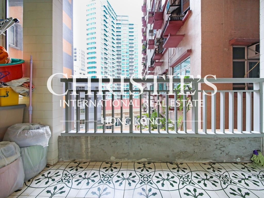 Apartment in Hong Kong, Hong Kong 2 - 15435498