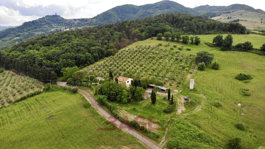 Country House in Montecatini Val di Cecina, Tuscany, Italy 2 - 15741618