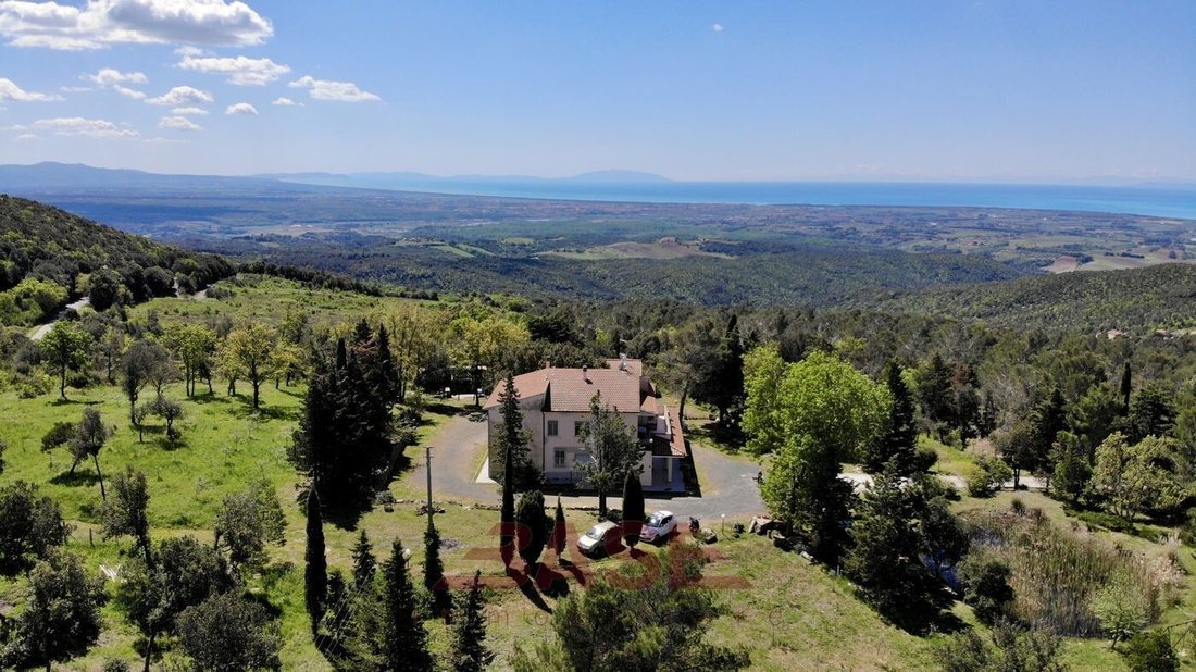 Villa in Castellina Marittima, Tuscany, Italy 3 - 15742768