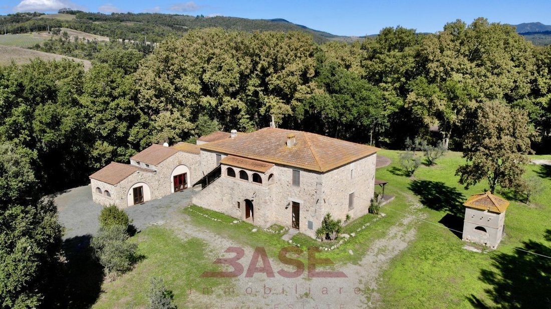 Casa di campagna a Guardistallo, Toscana, Italia 1 - 15742308