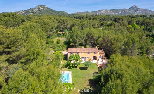 Maison à Ganteaume, Aubagne, France 1