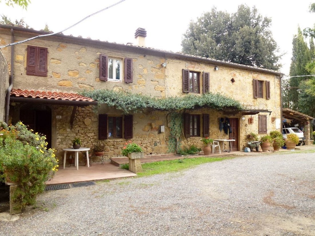 Country House in Montescudaio, Tuscany, Italy 1 - 15741579