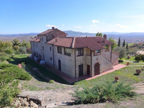 Casa di campagna a Montecatini Val di Cecina, Toscana, Italia 3 - 15742289