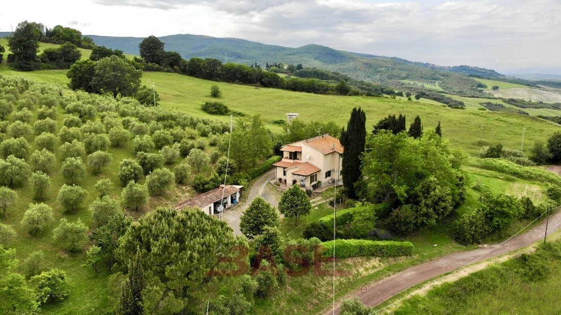 Country House in Montecatini Val di Cecina, Tuscany, Italy 4 - 15741618