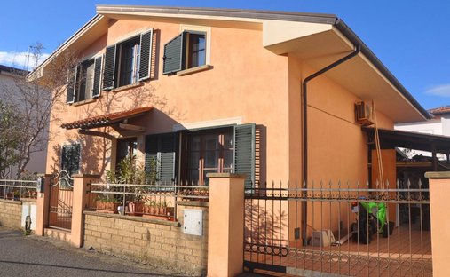 Villa in Monte alla Rena Center, Rosignano Marittimo, Italy 1