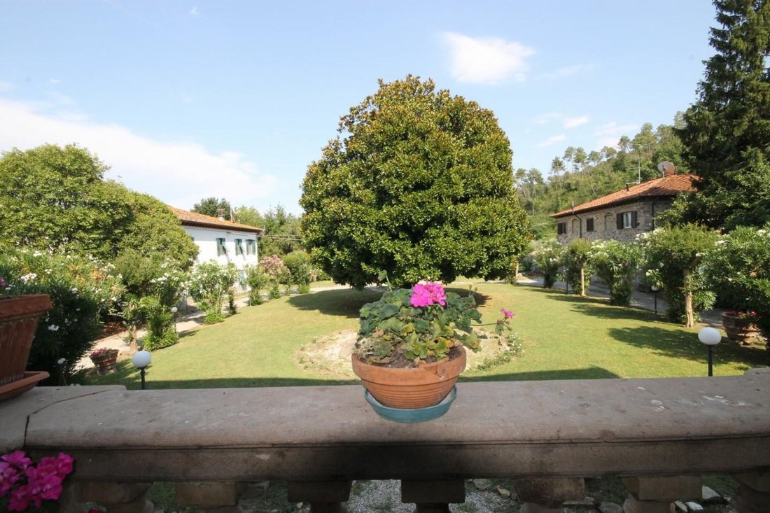House in Verciano, Capannori, Tuscany 2 - 15741386