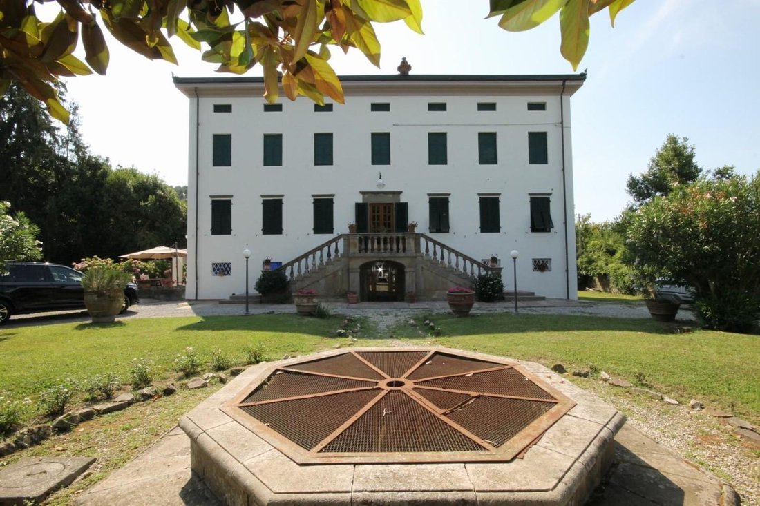 House in Verciano, Capannori, Tuscany 1 - 15741386