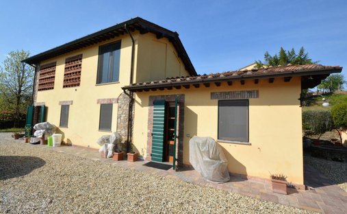 Country House in Centro, Capannori, Tuscany 1