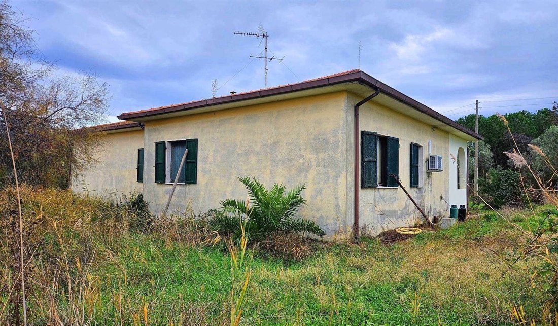 Country House in Vada, Rosignano Marittimo, Tuscany 2 - 15742897