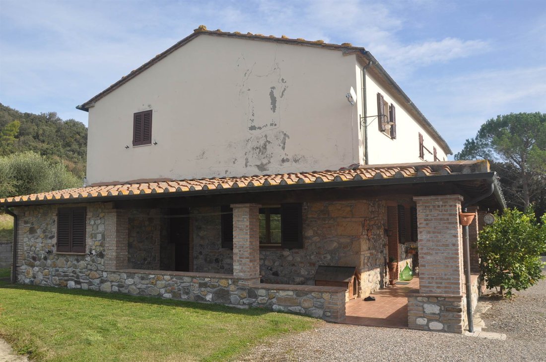 Country House in Pomarance, Tuscany, Italy 2 - 15741989