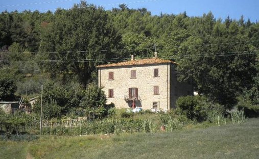 Estate in Livorno, Tuscany, Italy 1
