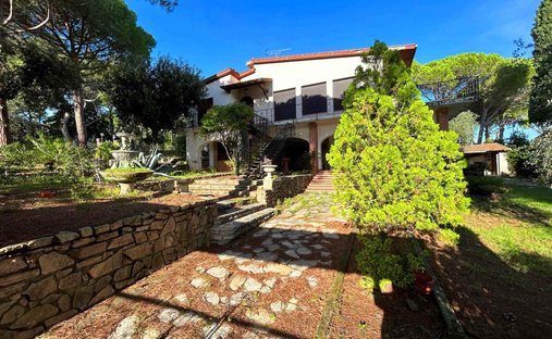 Villa in Castiglioncello, Rosignano Marittimo, Tuscany 1