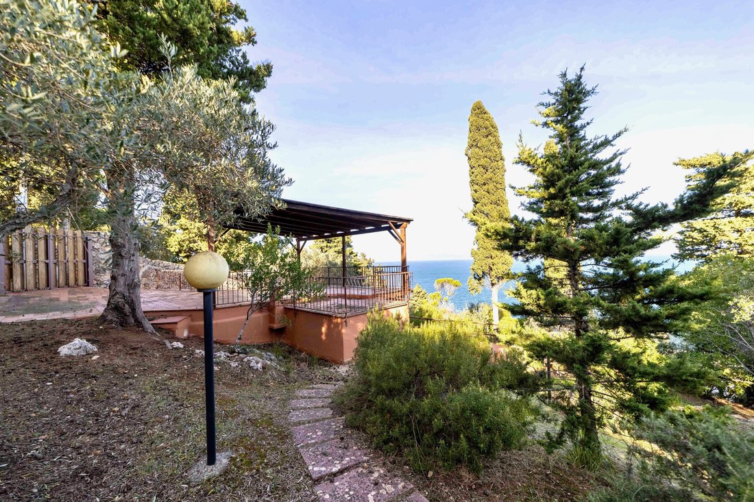 House in Porto Santo Stefano, Monte Argentario, Tuscany 2 - 15741235